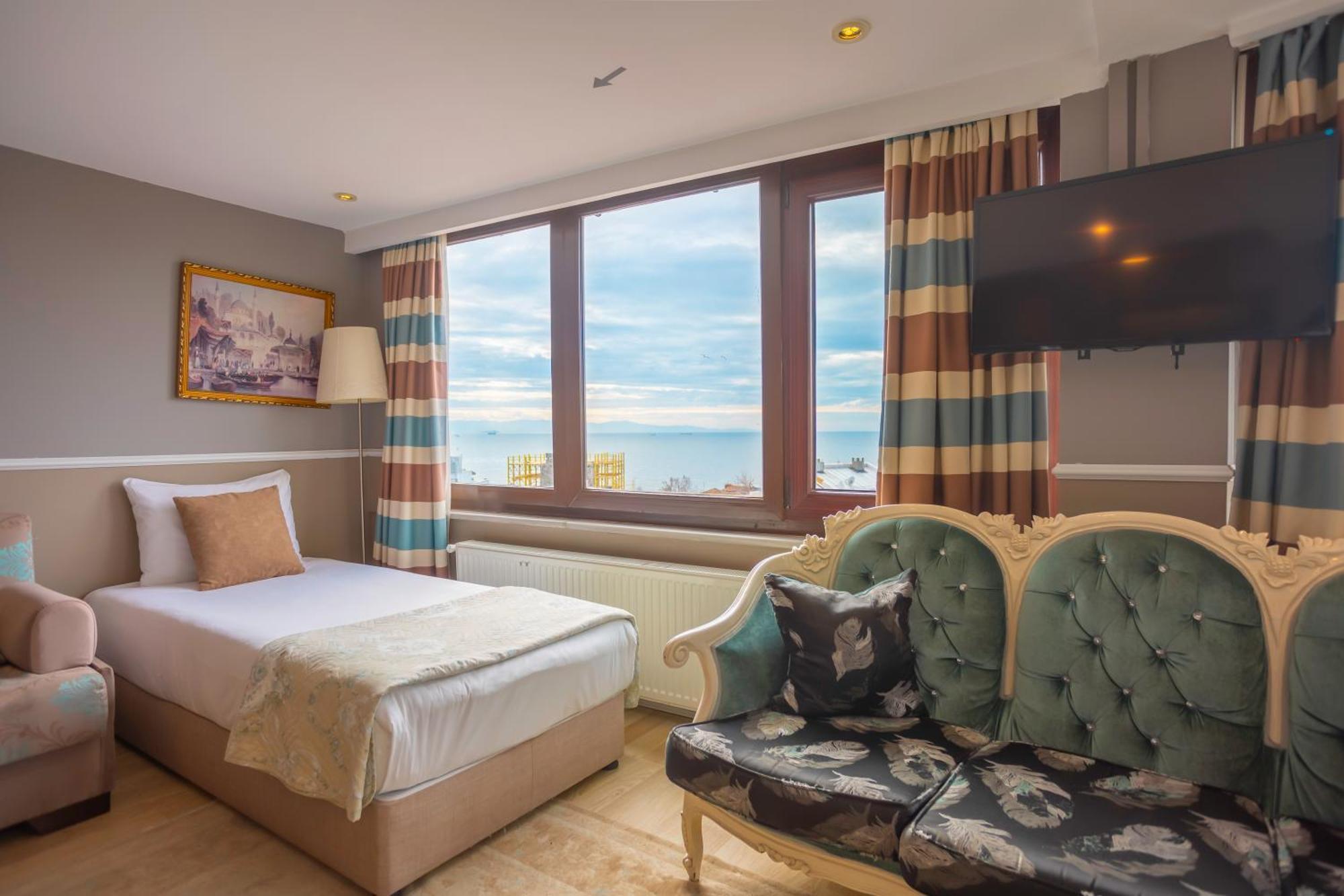 Tashkonak Otel İstanbul